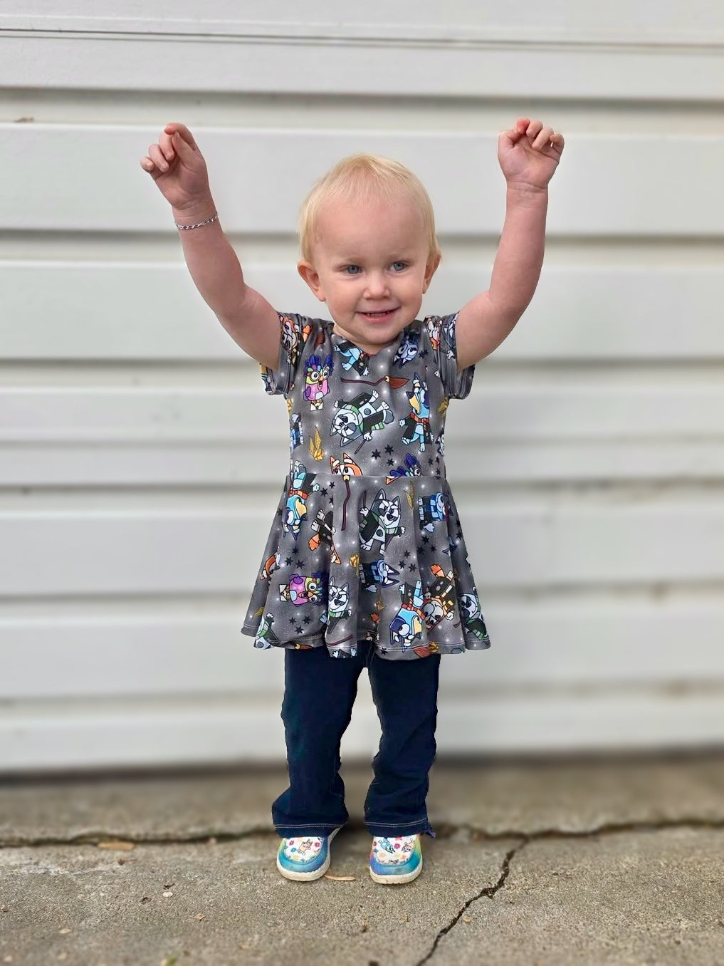 ARIA BOW BACK PEPLUM