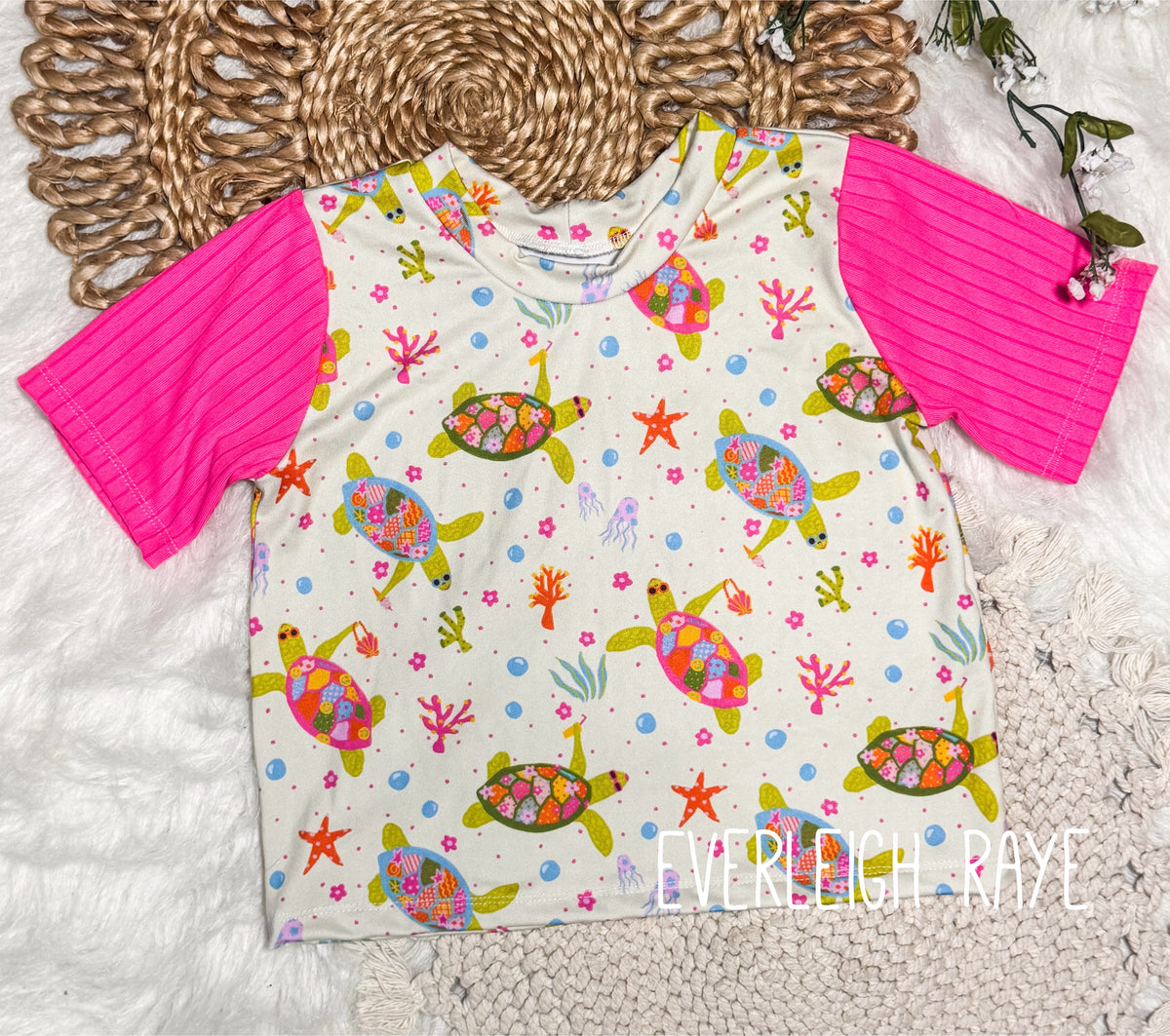 5T Blythe modest crop tee