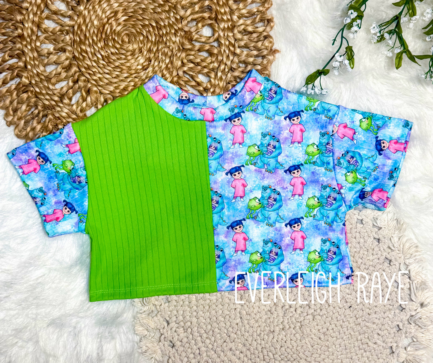 2t/3t Oversized modest crop tee