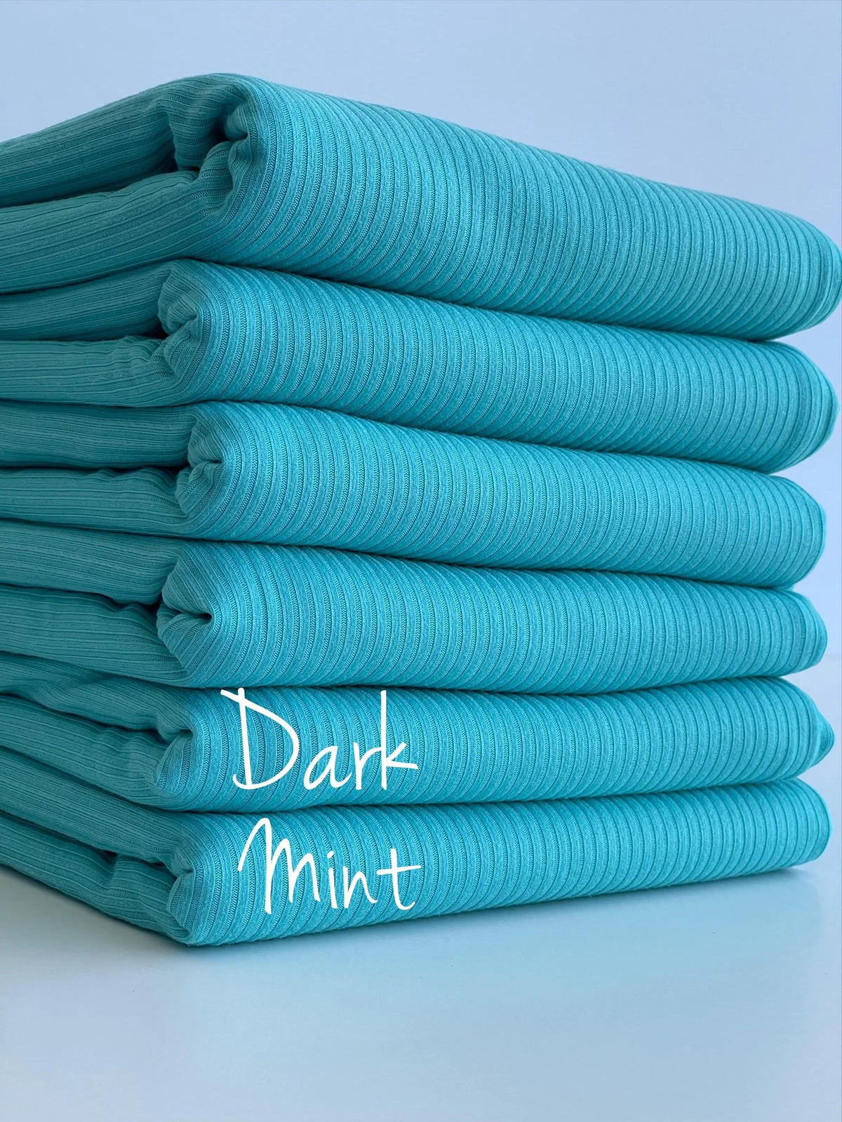 DARK MINT